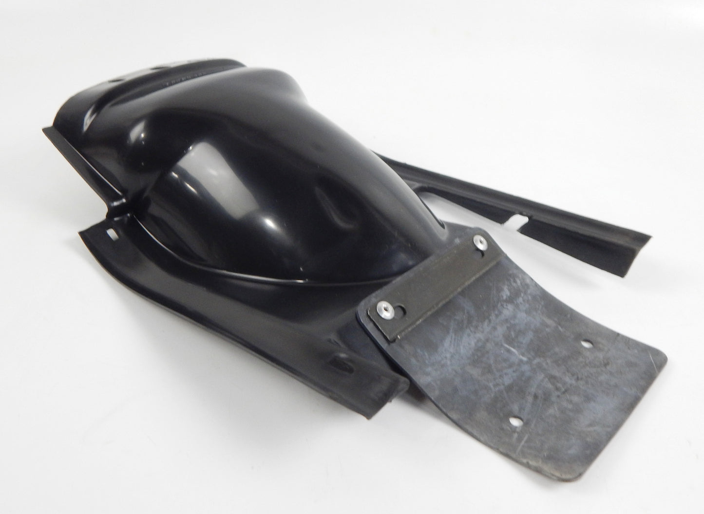 OEM CAGIVA 1996|98 125 ROADSTER 1996 200 ROADSTER 4-STROKE REAR INNER MUDSPLASH - MotoRaider