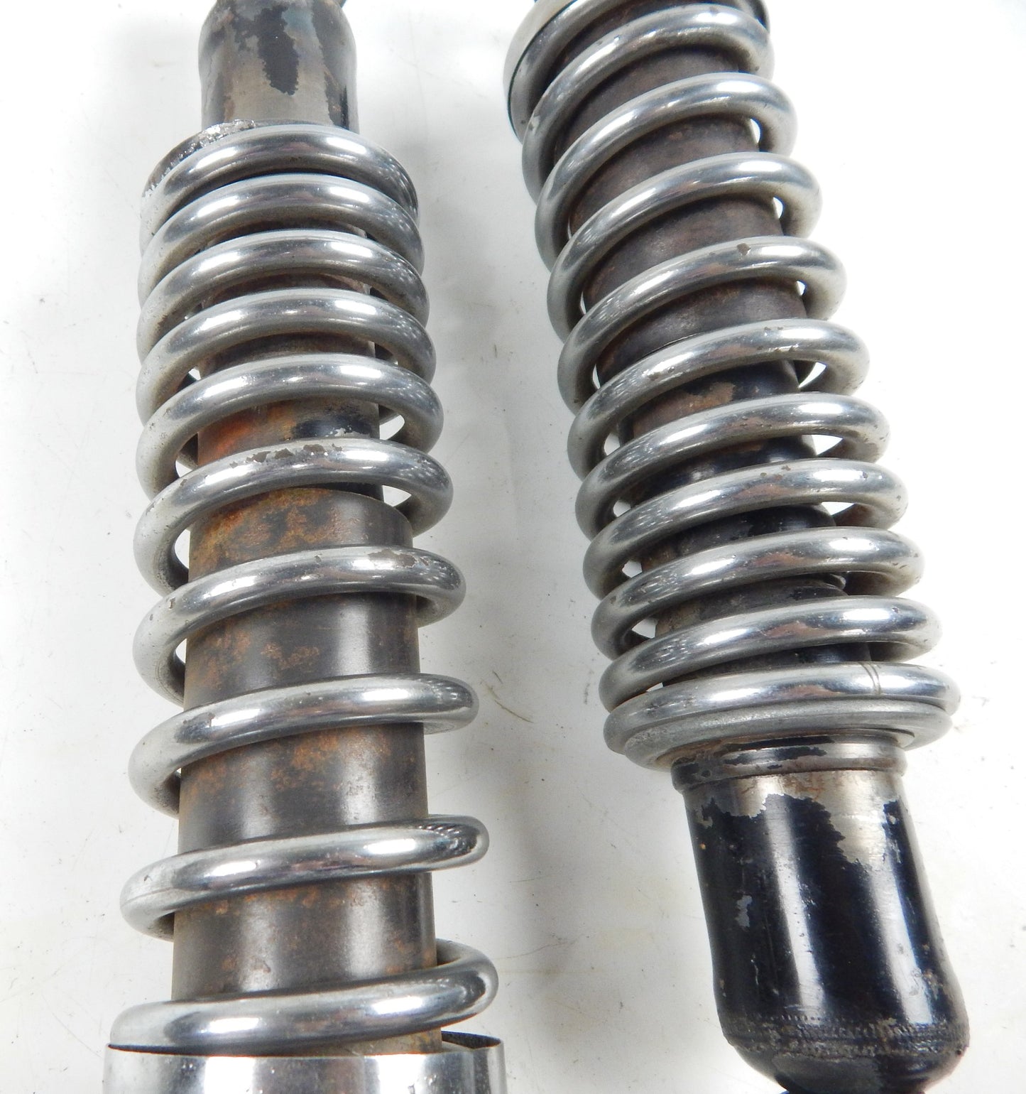 1970 GILERA 125 GIUBILEO SUSPENSION REAR SHOCKS + HARDWARE VINTAGE ITALY - MotoRaider