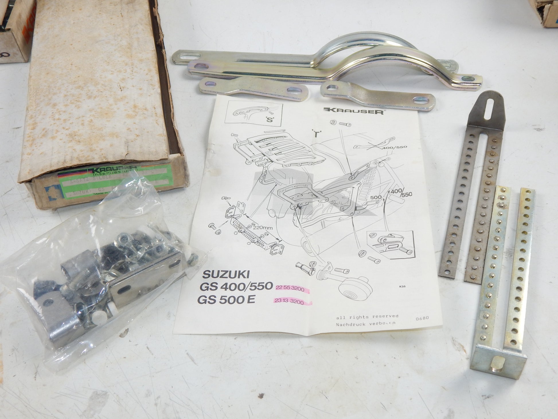 KRAUSER LUGGAGE MOUNITNG HARDWARE KIT PLATE BOLT SUZUKI 1982 GS400/550 22553200 - MotoRaider