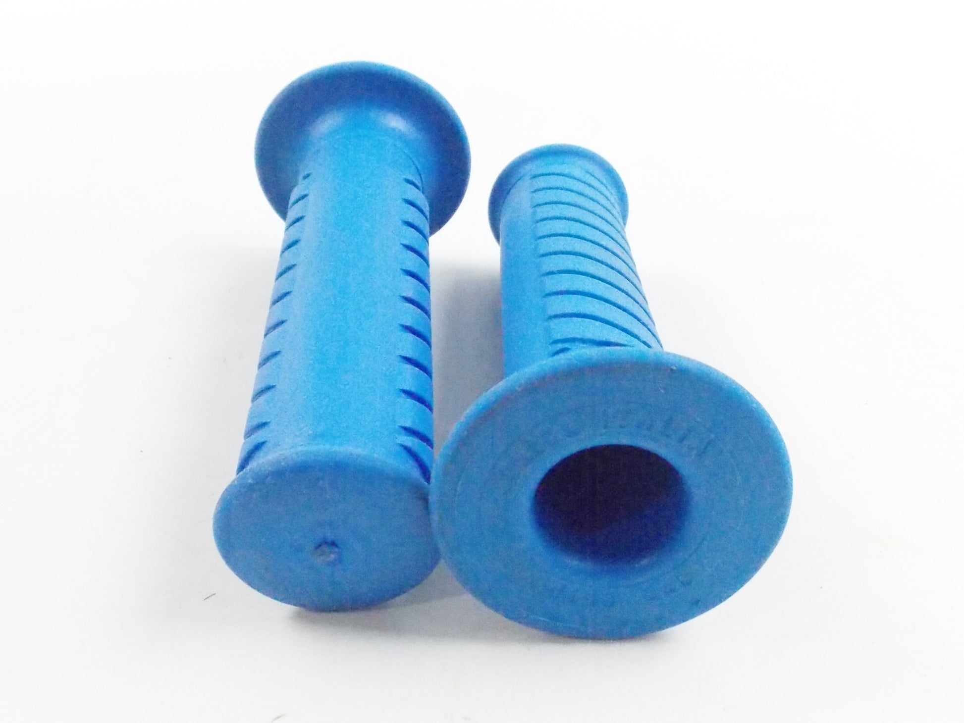 NOS ORION HANDLEBAR HAND LIGHT BLUE RUBBER GRIPS 22mm 25mm ENDURO CROSS STREET - MotoRaider