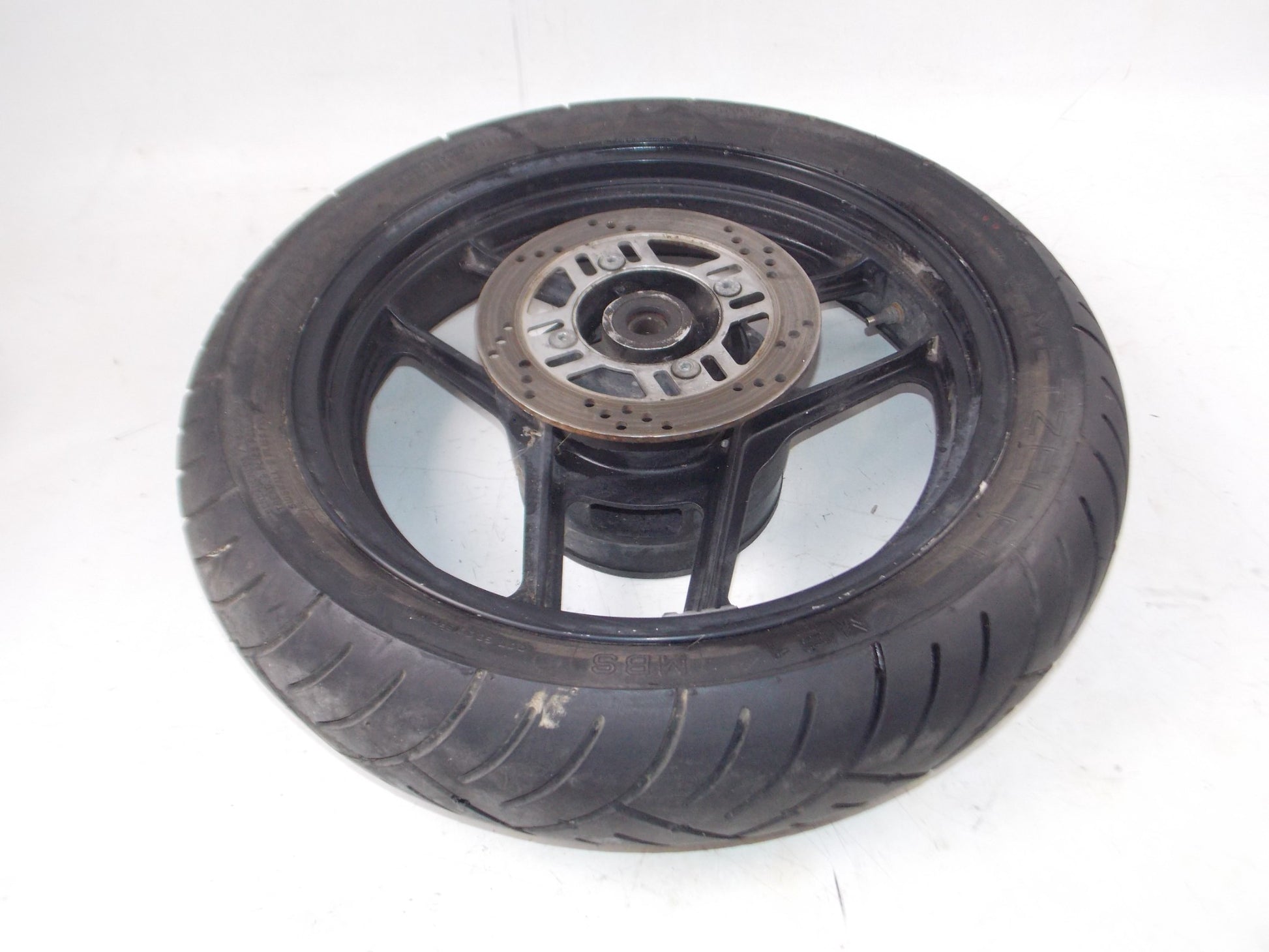 1984 KAWASAKI GPZ 750 BLACK 18" REAR WHEEL+ROTOR DISC BRAKE VINTAGE JAPAN - MotoRaider