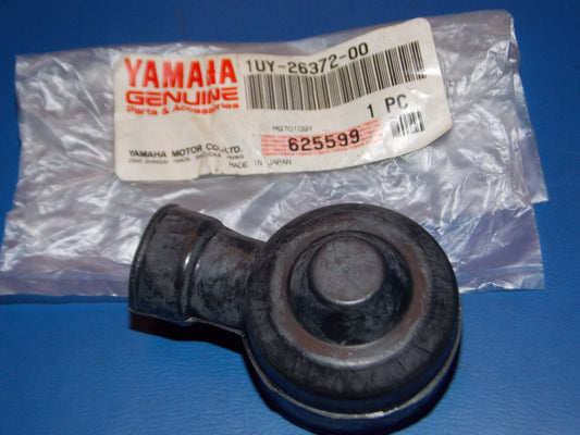 NOS YAMAHA 1987-2013 YFM350 HANDLE LEVER COVER  1UY-26372 - MotoRaider