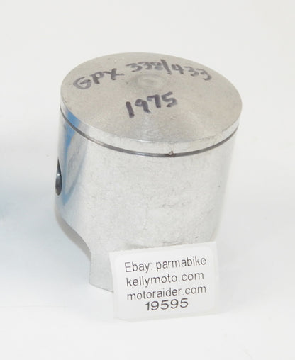 OEM 1975 YAMAHA SNOWMOBILE GPX338 GPX433 PISTON 68 mm VINTAGE - MotoRaider