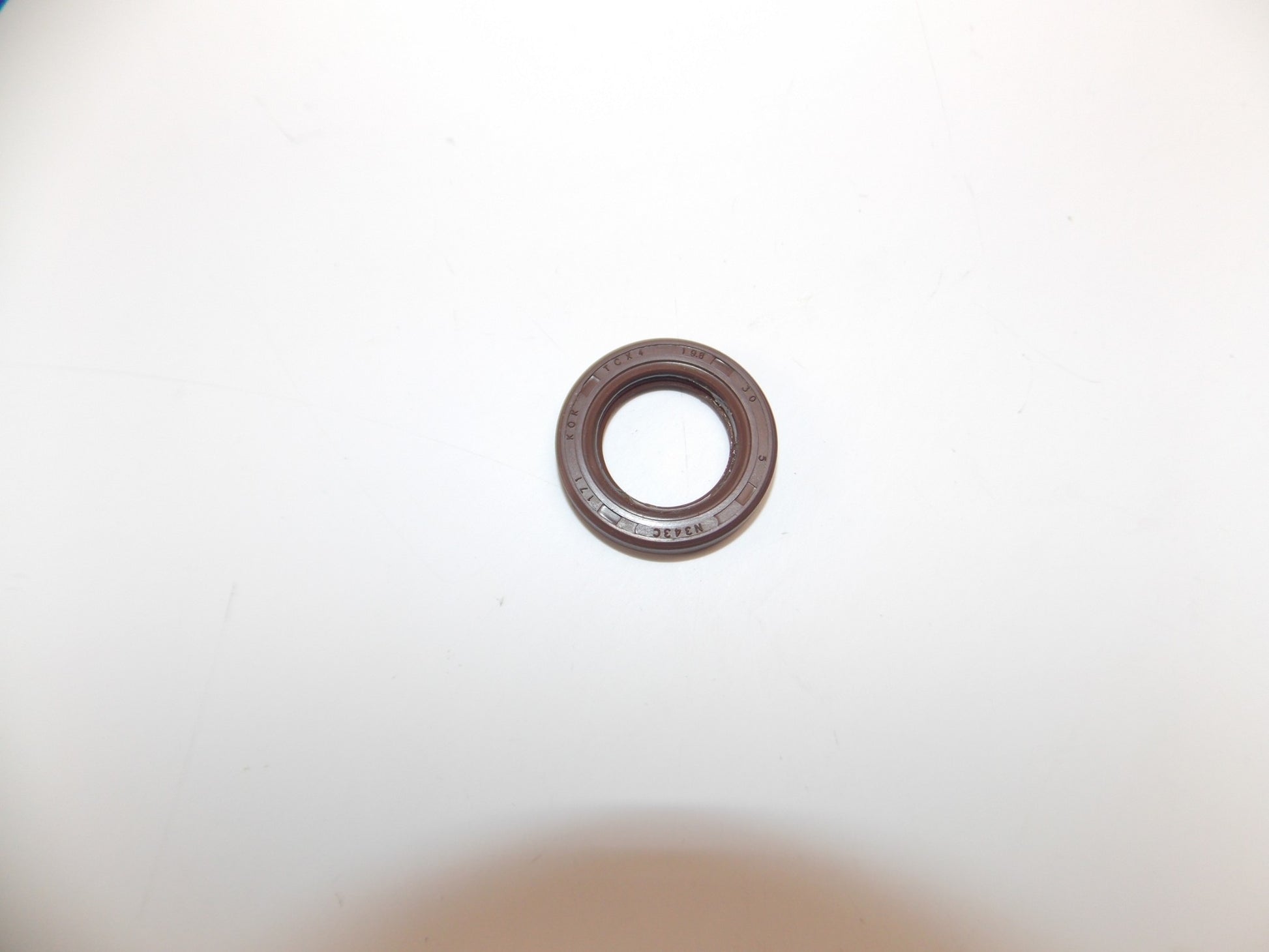OEM PEUGEOT 2010/2018 TWEET 125 CRANKCASE COVER/ELECTRIC PART OIL SEAL # 802148 - MotoRaider