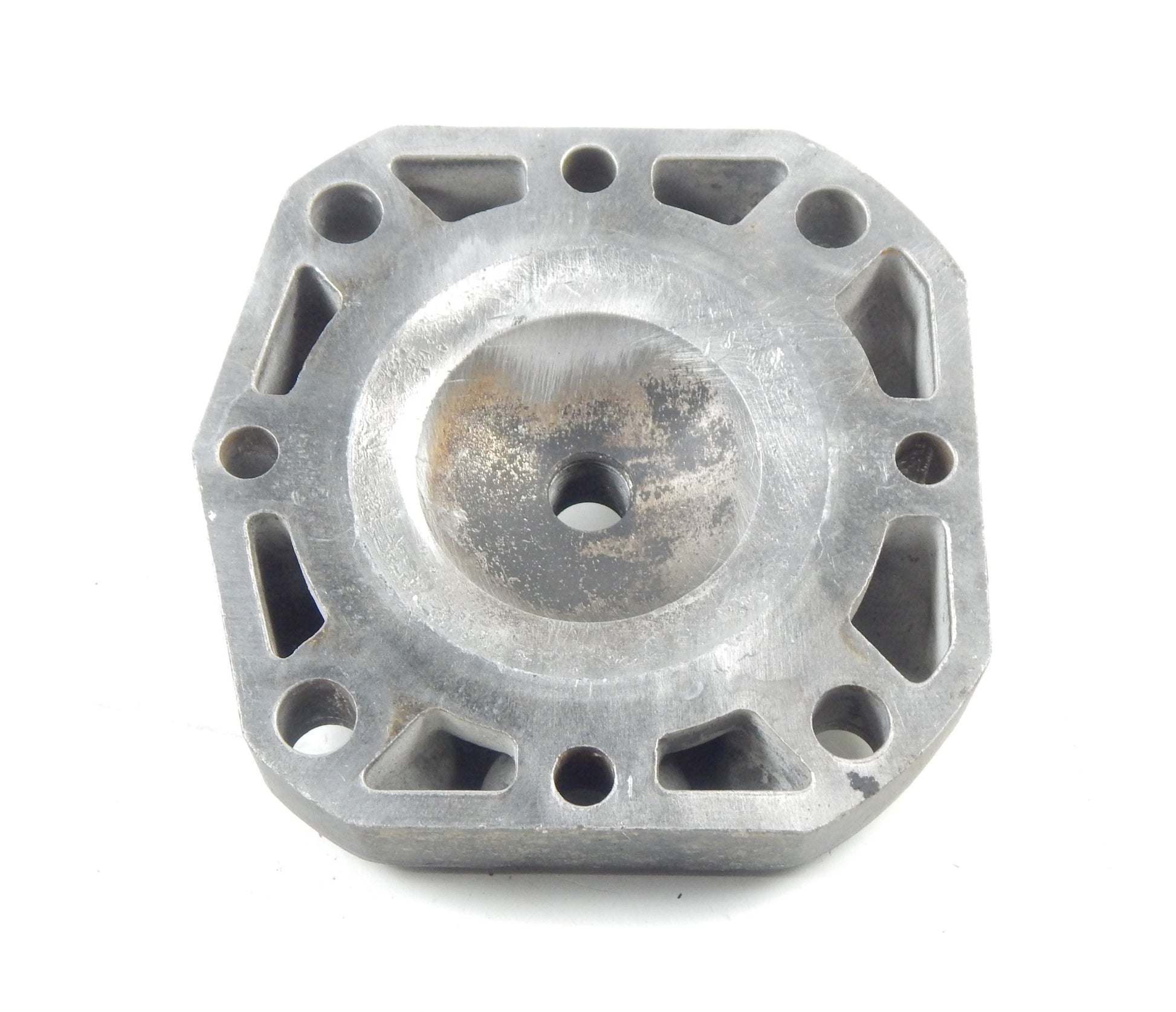 1980's HUSQVARNA 250cc CYLINDER HEAD BARREL TOP END 4 5/8" x 4 5/8" - MotoRaider