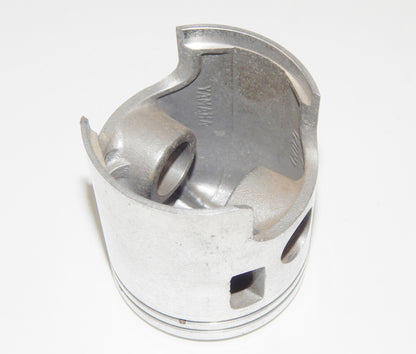 OEM YAMAHA SNOWMOBILE SL/SW 433 PISTON 64.9 mm VINTAGE - MotoRaider