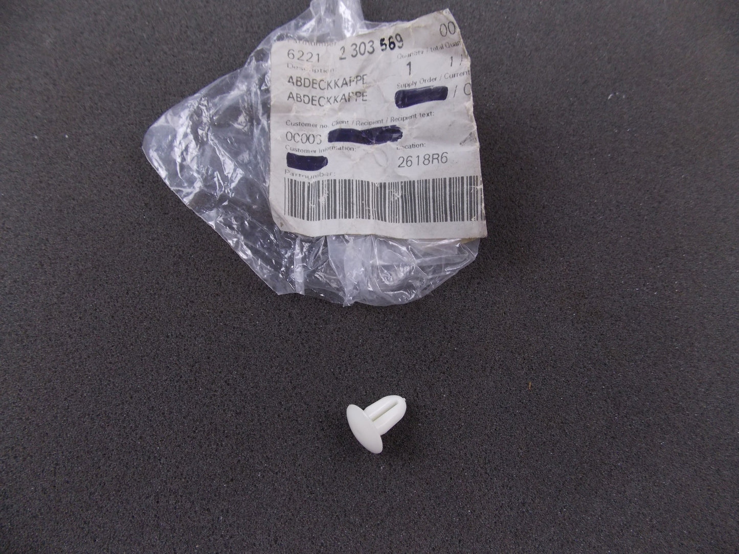 NOS OEM BMW 1980-1990 R100/80 SLIPSTREAM DEFLECTOR COVERING CAP 62212303569 - MotoRaider