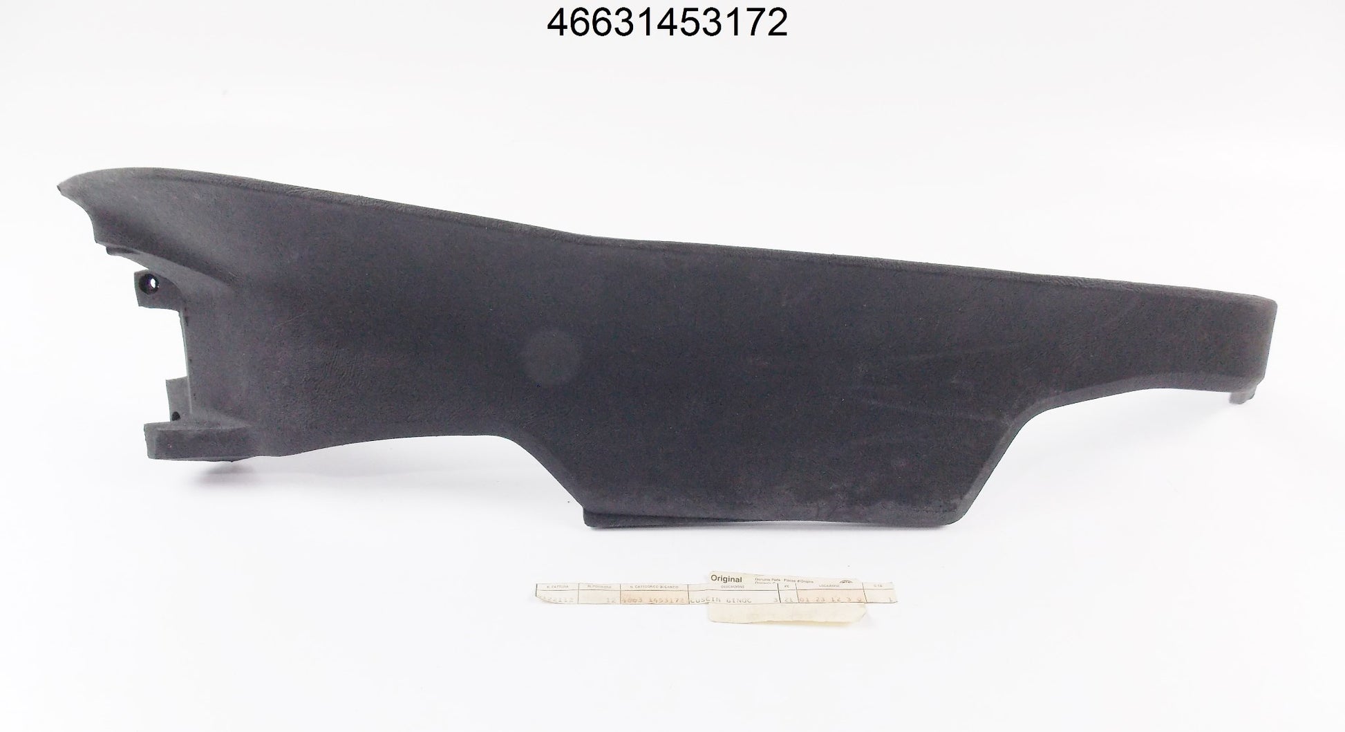 NOS OEM BMW 1983-1991 RIGHT FAIRING KNEE PADDING TRIM PANEL K100 46631453172 - MotoRaider