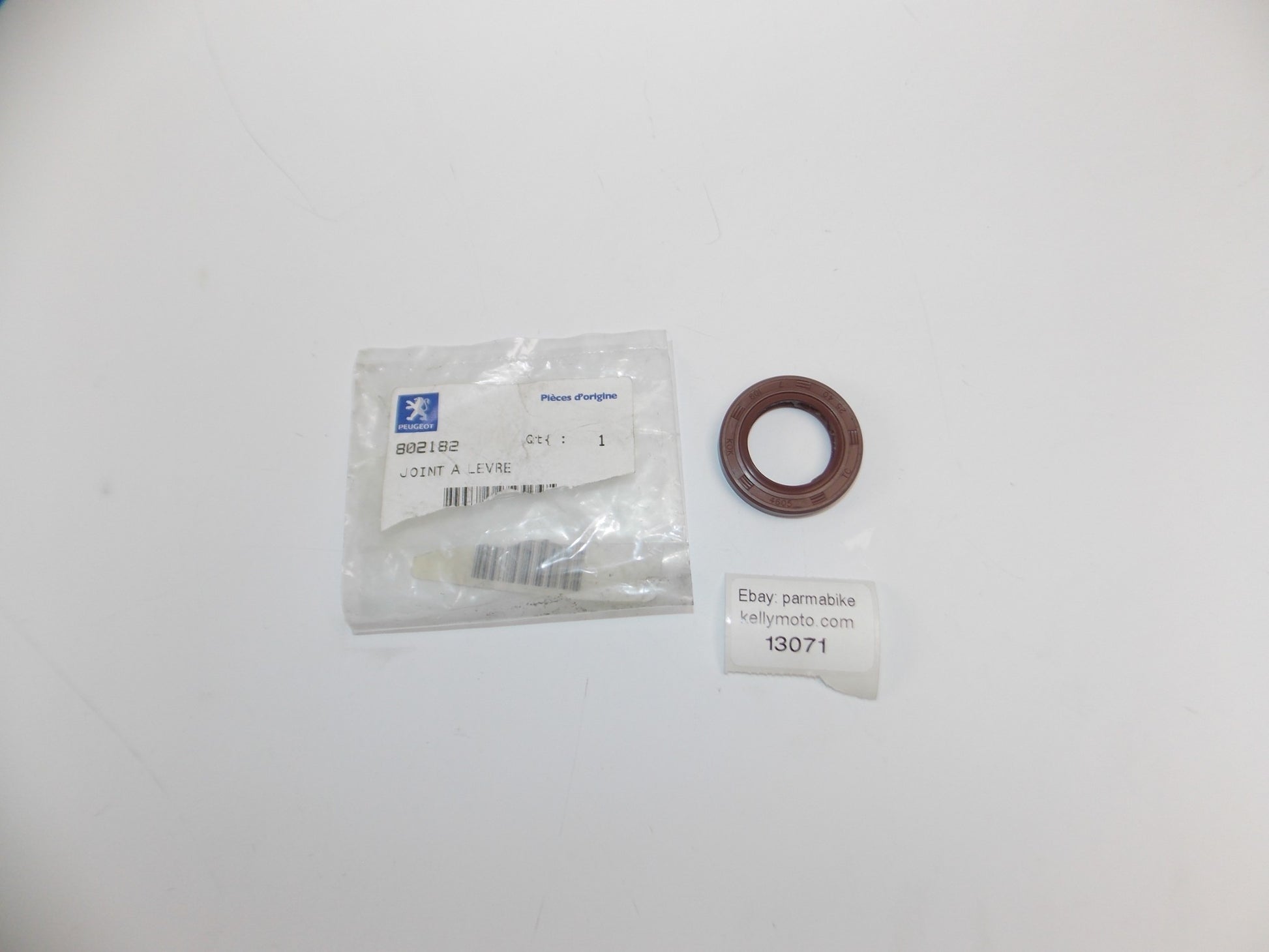 OEM PEUGEOT 2018 TWEET 125 / LXR 125 CRANKCASE OIL SEAL 25X40X7 # 802182 - MotoRaider