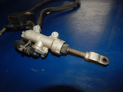 1993 SUZUKI BANDIT GSF 400 REAR WHEEL BRAKE MASTER CYLINDER VINTAGE JAPAN - MotoRaider
