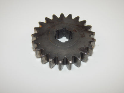 1972 HUSQVARNA MOTORCYCLE TRANSMISSION DRIVE GEAR WHEEL HQV-72 HOLE D=17mm 21T - MotoRaider