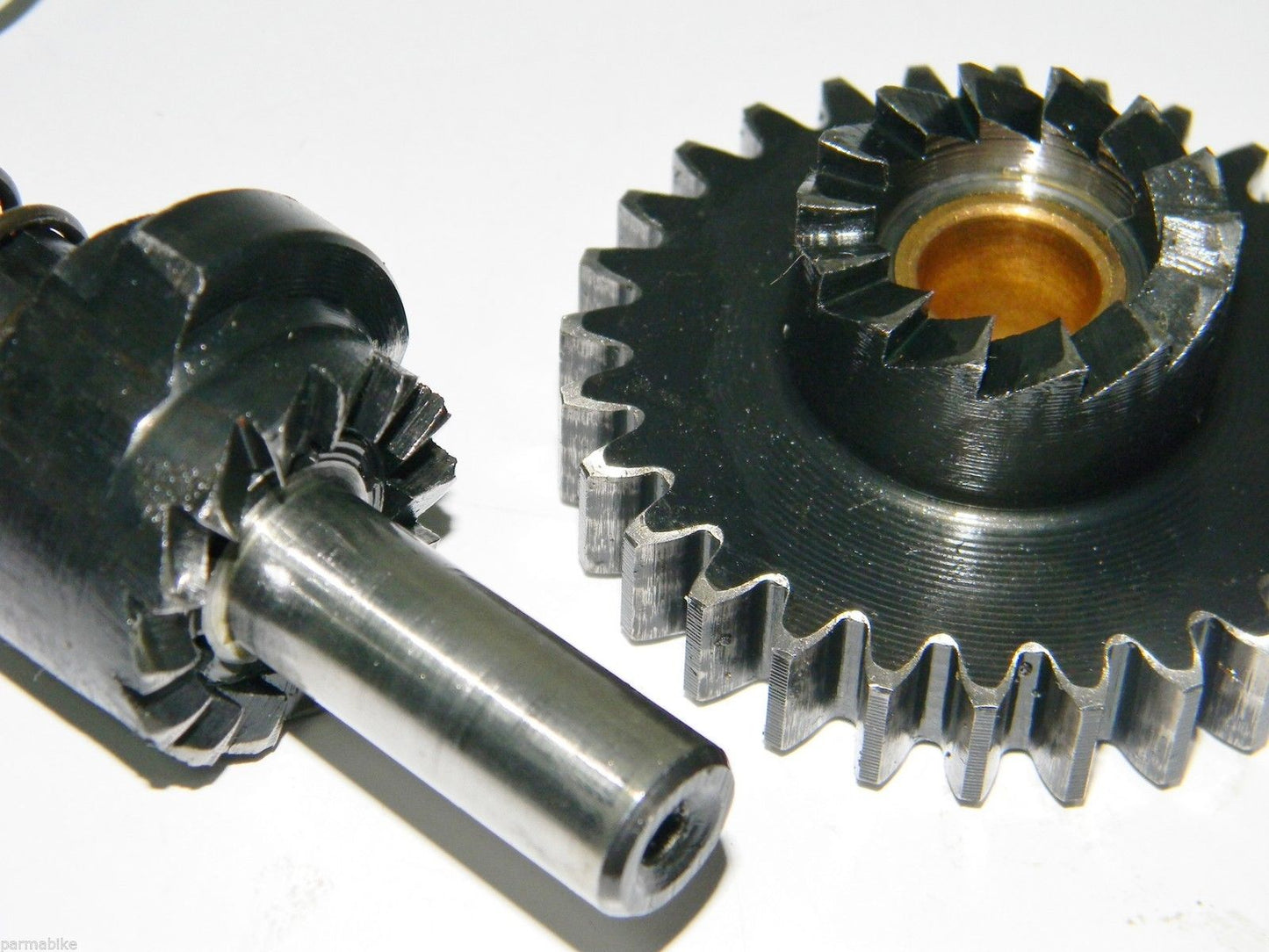 1970 Bultaco Lobito 125 MK4 Model 74 ... KICK STARTER SHAFT ... spring ratchet - MotoRaider