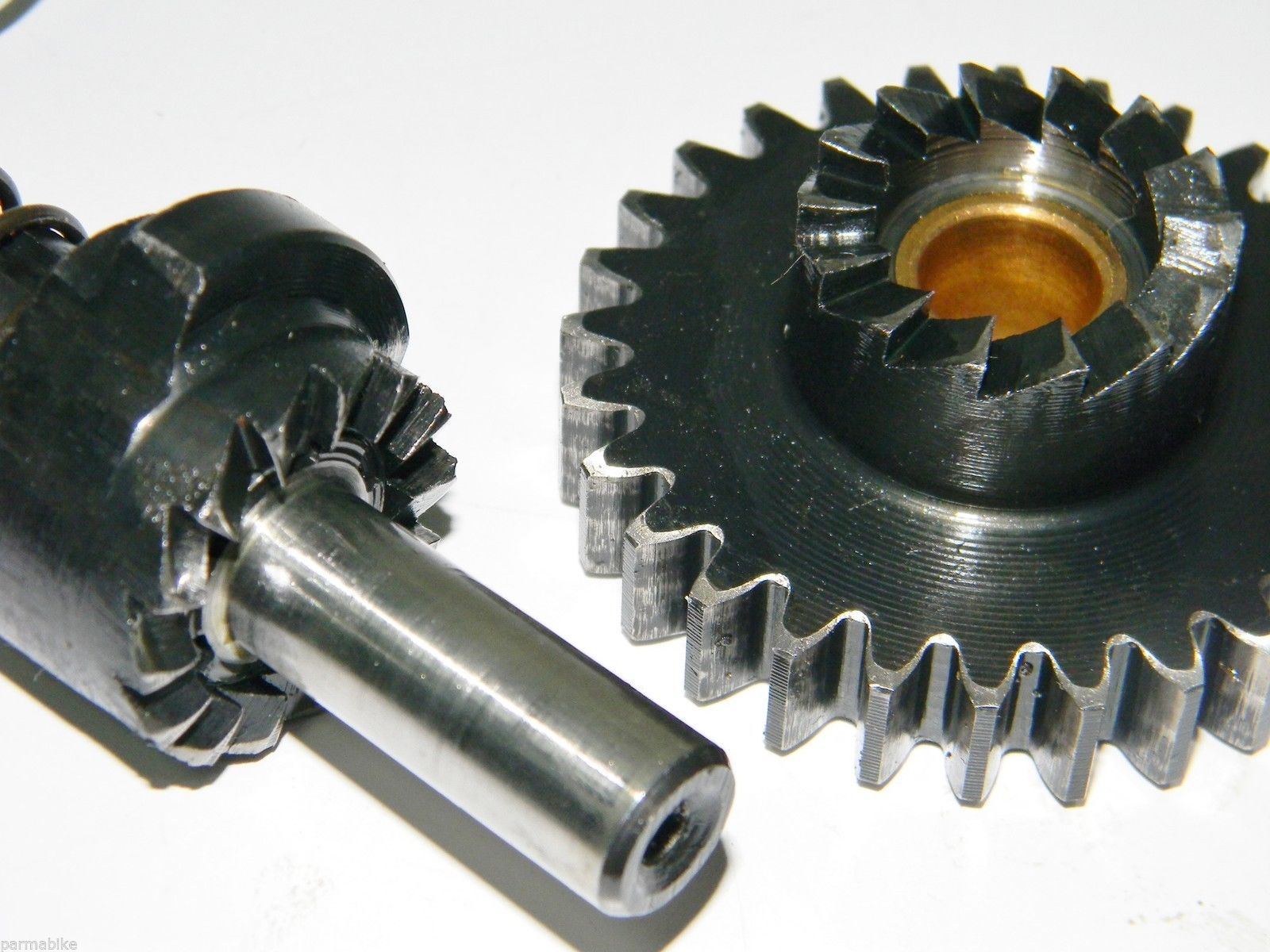 1970 Bultaco Lobito 125 MK4 Model 74 ... KICK STARTER SHAFT ... spring ratchet - MotoRaider