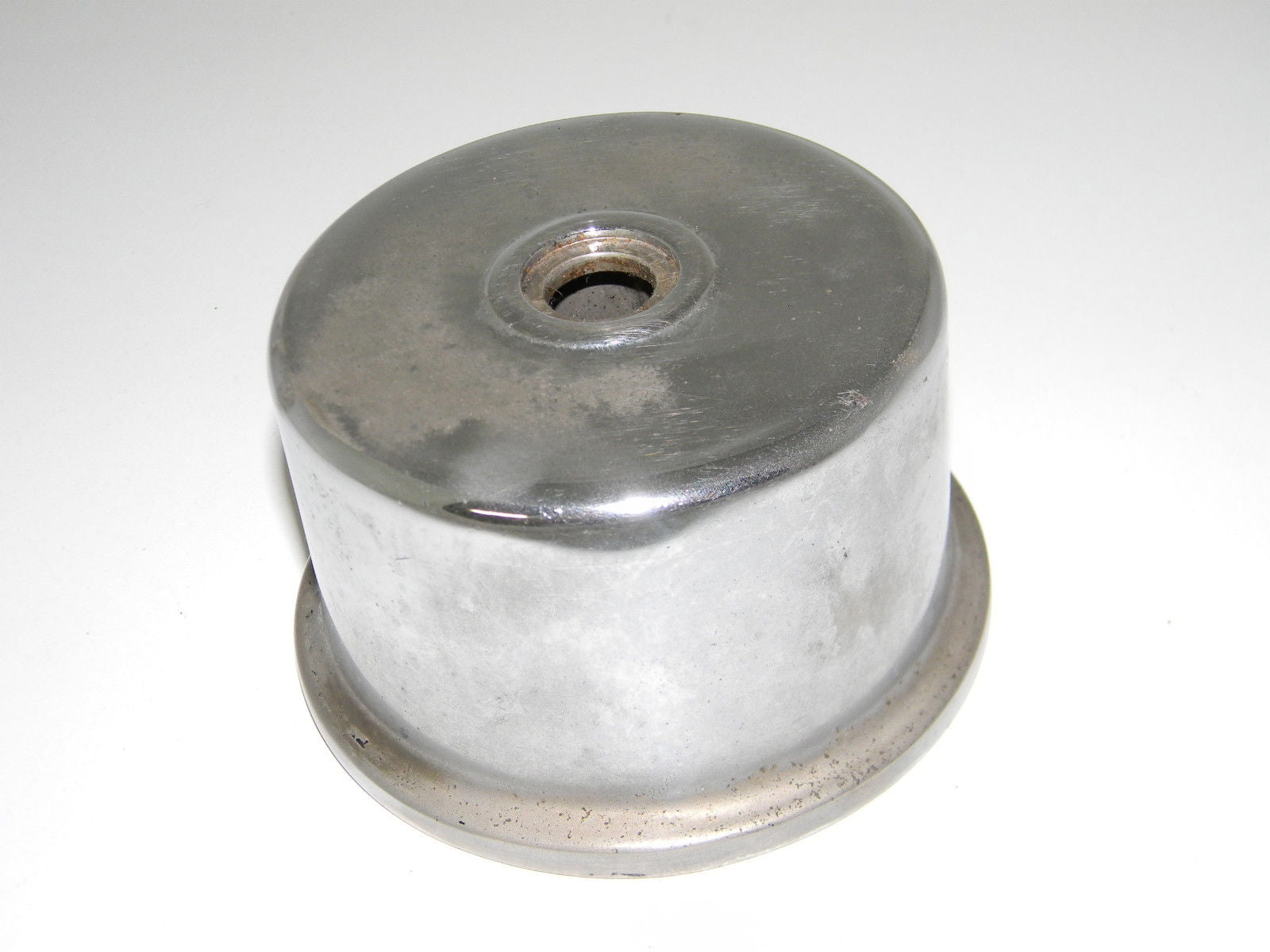1976 - 79 Kawasaki KZ1000 MOTOR OIL FILTER HOUSING KZ 1000 KZ900 900 Z1 crank - MotoRaider