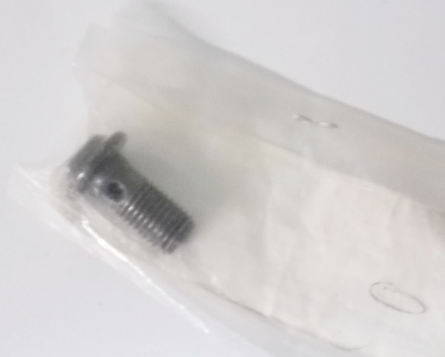 NOS Yamaha 1990 2011 FJR V Max YZ FRONT BRAKE MASTER CYLINDER BOLT 90401-10172 - MotoRaider