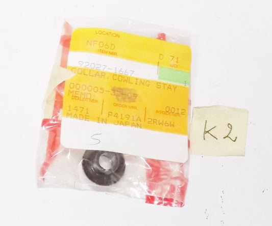 NOS OEM Kawasaki 1984 1988 1991 1998 2003 ZX750 ZX900 COWLING COLLAR 92027-1667 - MotoRaider