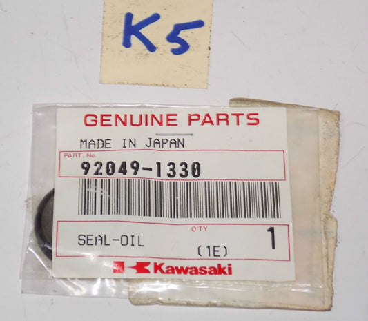 OEM KAWASAKI 1989 2006 KX125 KX250 KX500 KDX200 KDX250 KX85 OIL SEAL 92049-1330 - MotoRaider