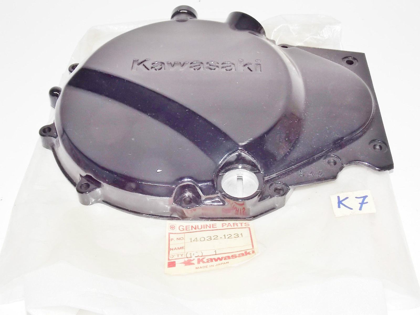 NOS KAWASAKI 1987-93 EX GPZ 400 500 ENGINE MOTOR CLUTCH SIDE COVER 14032-1231 - MotoRaider