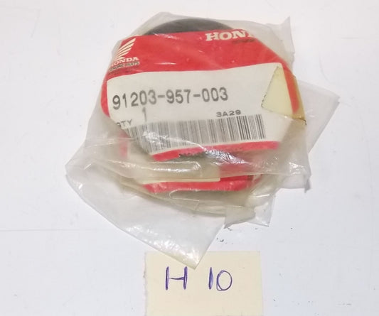 HONDA 1978 1980 1982 1983 1985 1987 ATC70 TRX70 38x55x8 OIL SEAL 91203-957-003 - MotoRaider