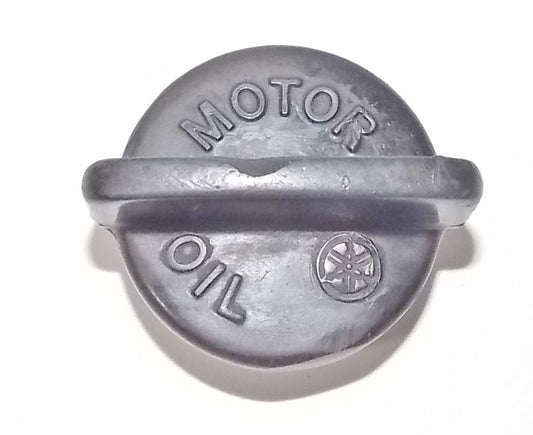 1970's OEM YAMAHA DT IT XT XS YZ MX PLASTIC OIL CAP LID 27mm THREAD VINTAGE - MotoRaider