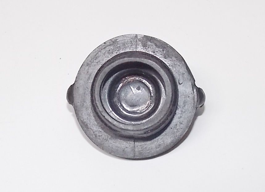 1970's OEM YAMAHA DT IT XT XS YZ MX PLASTIC OIL CAP LID 27mm THREAD VINTAGE - MotoRaider