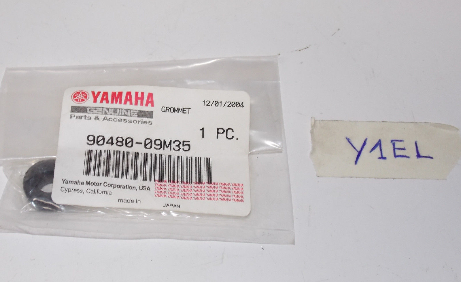 NOS YAMAHA GROMMET 1985-2006 F9 9SK FT9 9XD T9 9ELRQ T9 9ERLD 90480-09M35 - MotoRaider