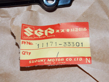 NEW NOS OEM SUZUKI 1983 GSX400 F D CYLINDER HEAD COVER 11171-33301 - MotoRaider