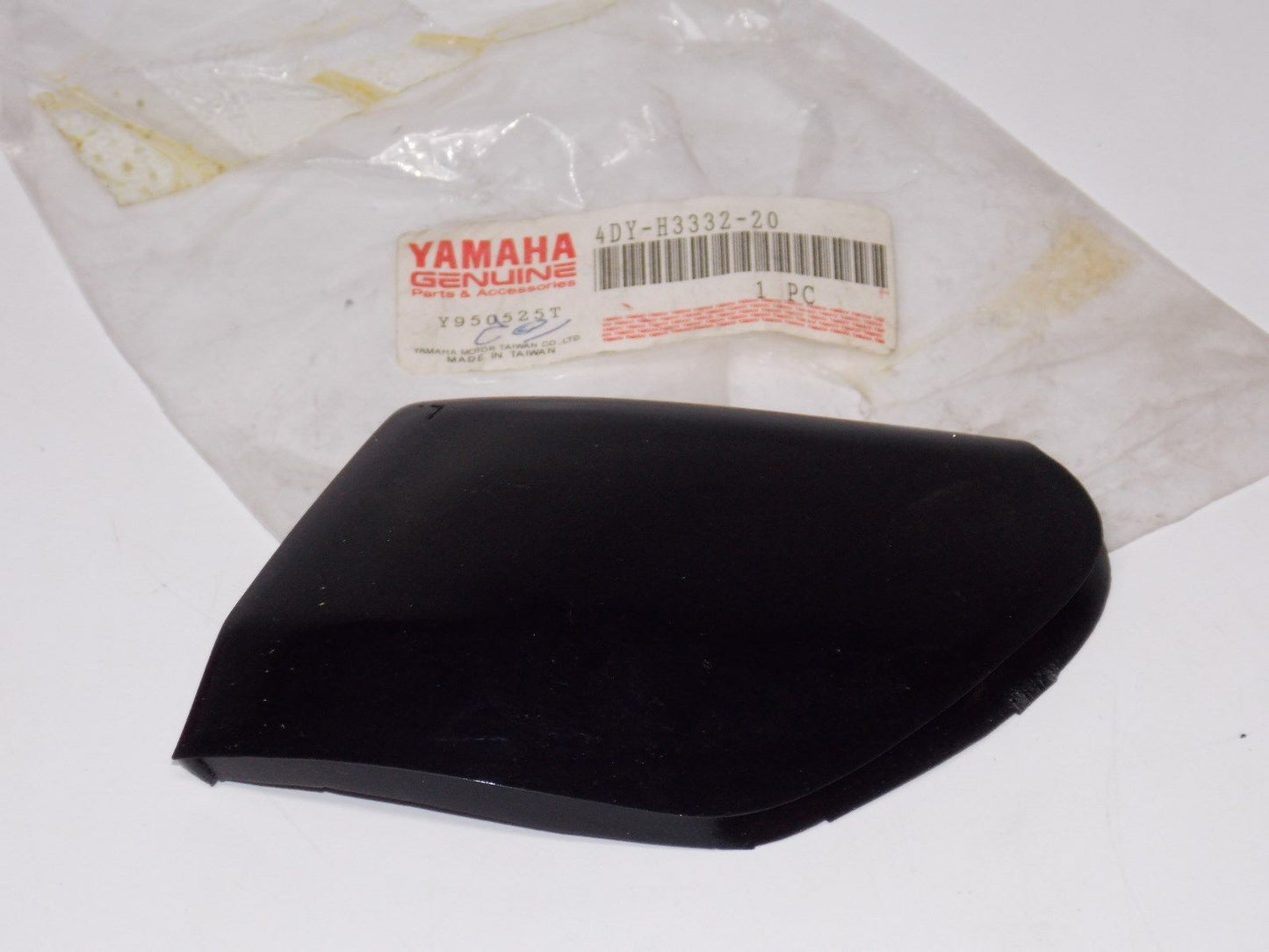 NOS YAMAHA 1995 TURN SIGNAL INDICATOR LENS FLASHER YA50T YA50Z 4DY-H3332-20 - MotoRaider