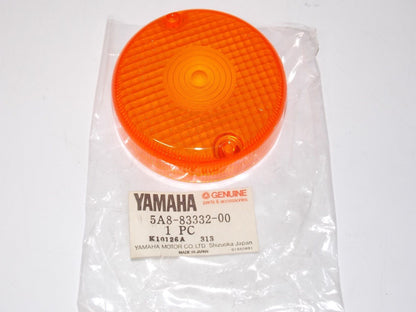 NOS OEM YAMAHA 1991 1993 1995 1987 1988 LENS FLASHER SR500 XV500 XV535 5A8-83332 - MotoRaider