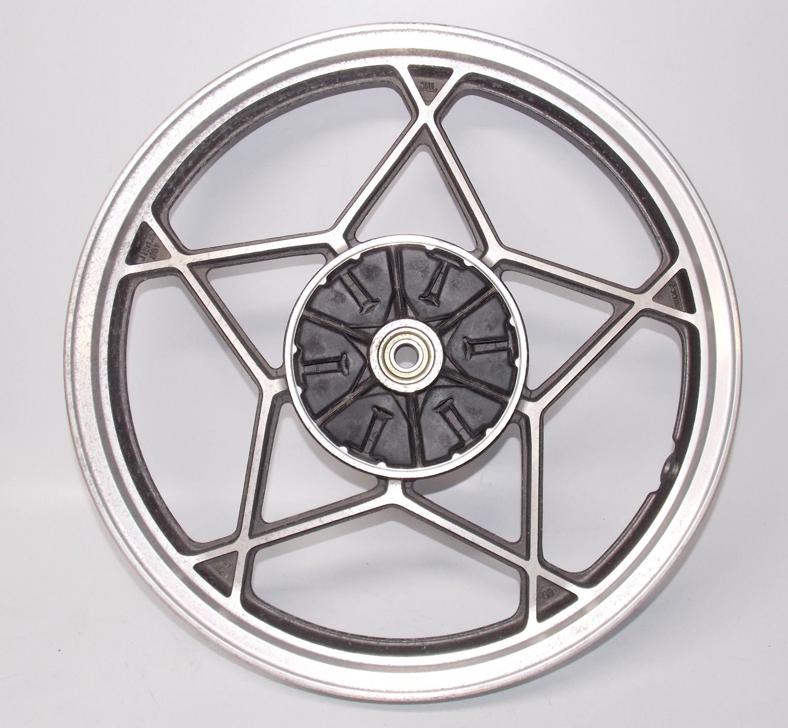 NEW 1980'S NOS 18" x 1.85 ENKEI BLACK ALLOY WHEEL FRONT SUZUKI TUBELESS JAPAN - MotoRaider