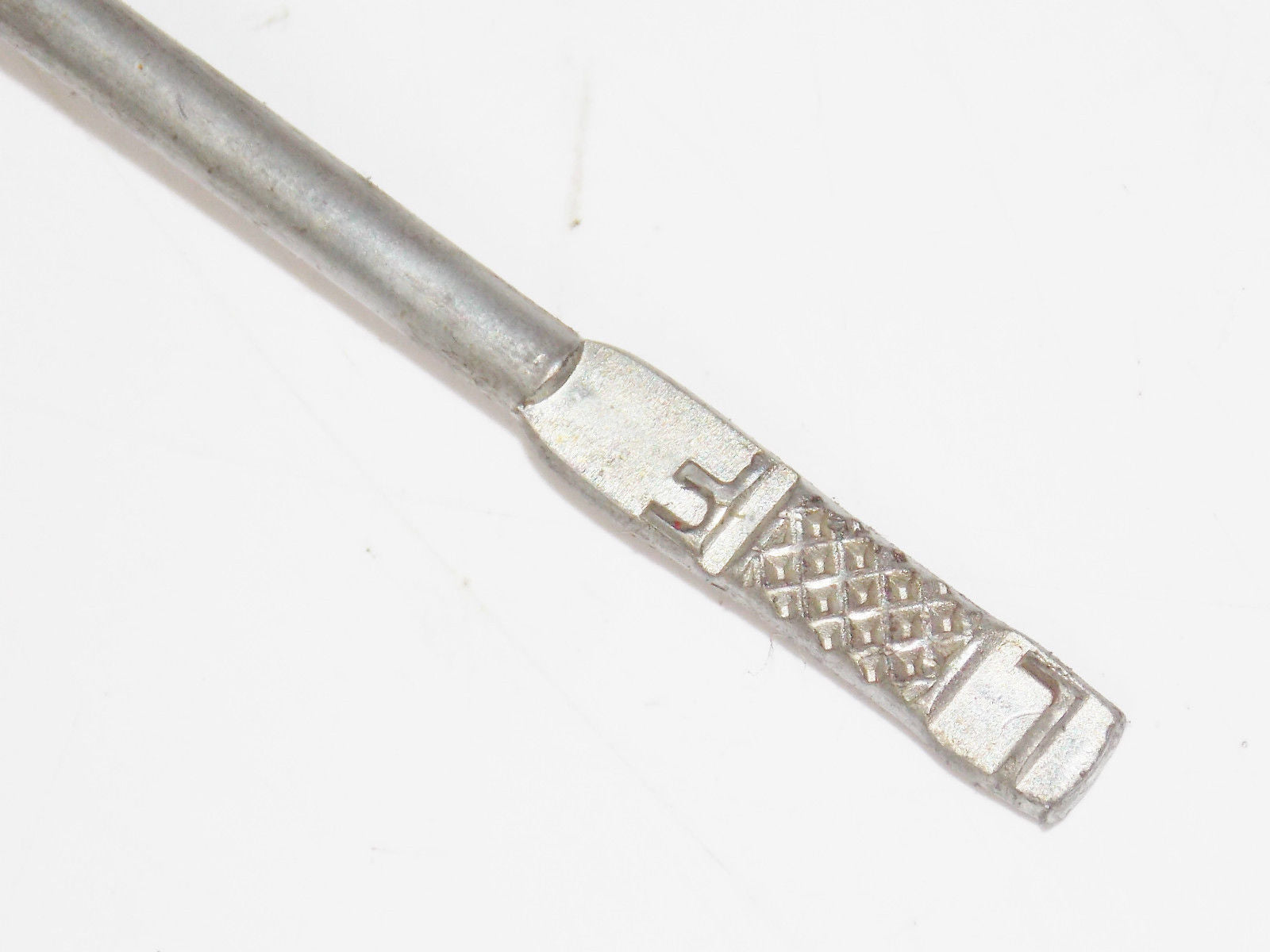 1980 SUZUKI GS450 CASES GAUGE OIL DIPSTICK CAP MOTOR ENGINE 11970-44100 - MotoRaider