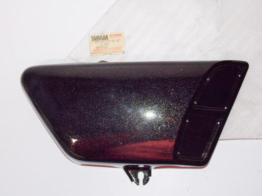 NOS OEM YAMAHA 1973 1974 1975 TX500 XS500 BATTERY SIDE COVER 371-21721-01-R7 - MotoRaider