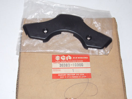 OEM NOS SUZUKI 1991 992 1993 GSF400 SPEEDOMETER LOWER CASE 36383-10D00 - MotoRaider