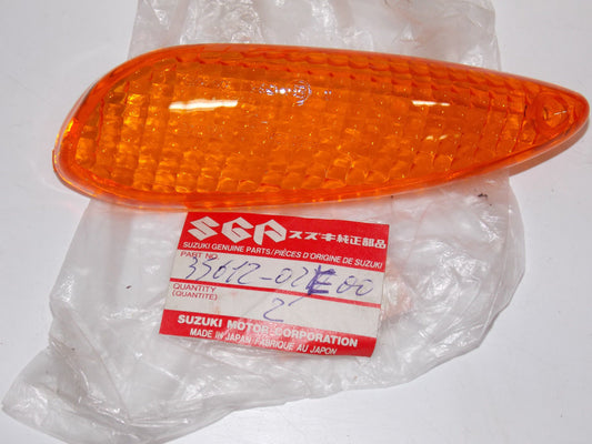 OEM SUZUKI SCOOTER 1998 AY50 FRONT TURN SIGNAL LENS 35612-02E00 - MotoRaider