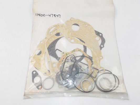 NOS SUZUKI 1999 GASKET SET GS550  11400-47847 - MotoRaider