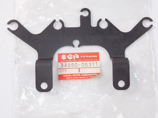 NOS SUZUKI 1982 1985 1989 1990 1991 BRACKET GS125 34950-05371 - MotoRaider