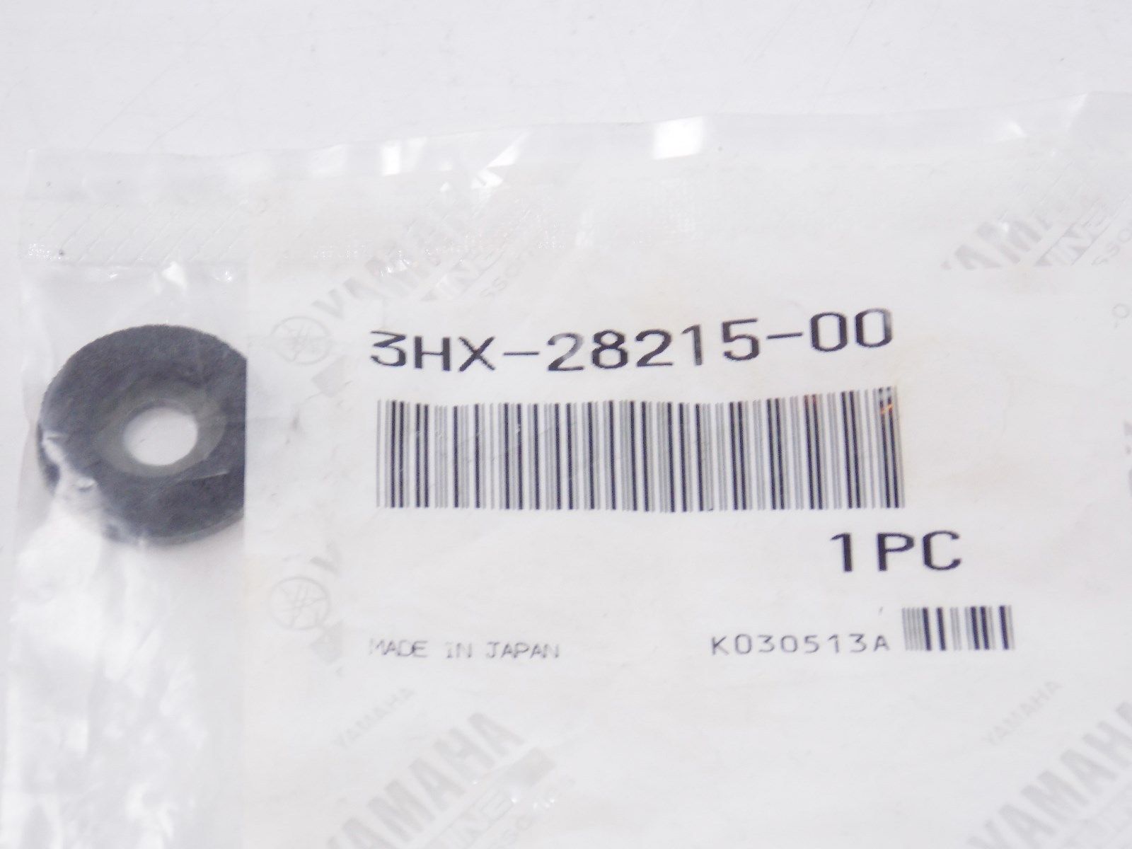 NOS YAMAHA  1991 1992 1993  COWLING SPECIAL WASHER FZR1000 TDM850   3HX-28215 - MotoRaider