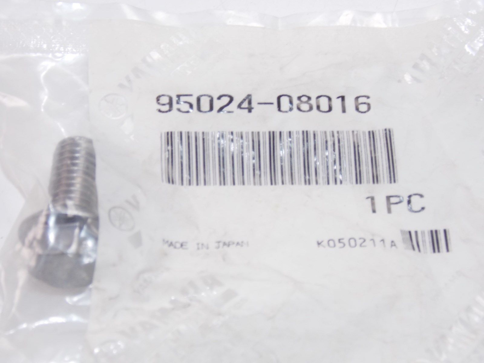 NOS YAMAHA 1995-2013  FLANGE BOLT YMX1200 XVZ13 XVS950  95024-08016 - MotoRaider