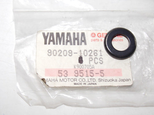 NOS YAMAHA 1984-1988  SPECIAL SHAPE WASHER YFM350 FJ600 FZ600   90209-10261 - MotoRaider