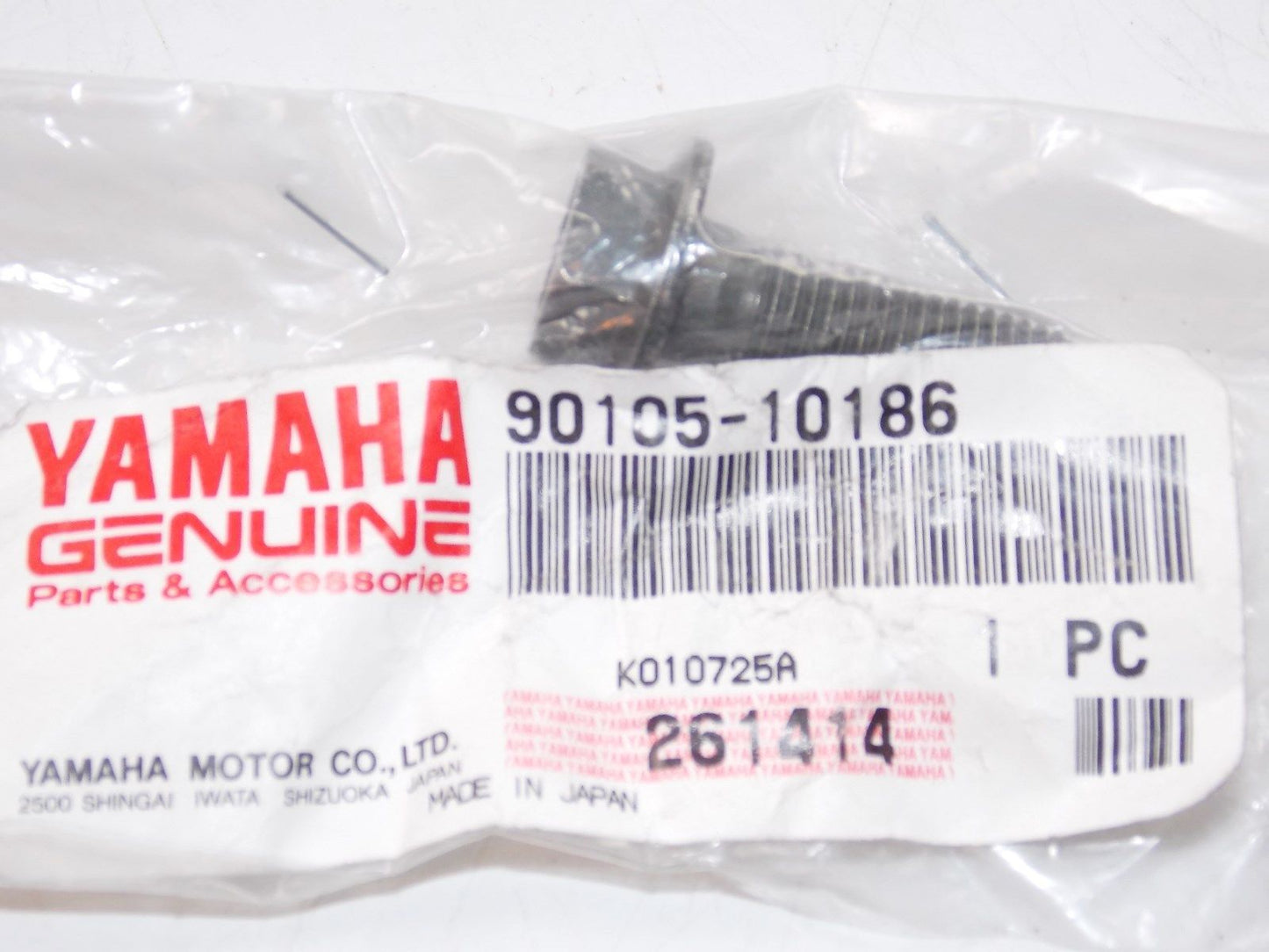 NOS YAMAHA 1980-1983 1987 1988 1990-2000 WASHER BASED BOLT XS850   90105-10186 - MotoRaider
