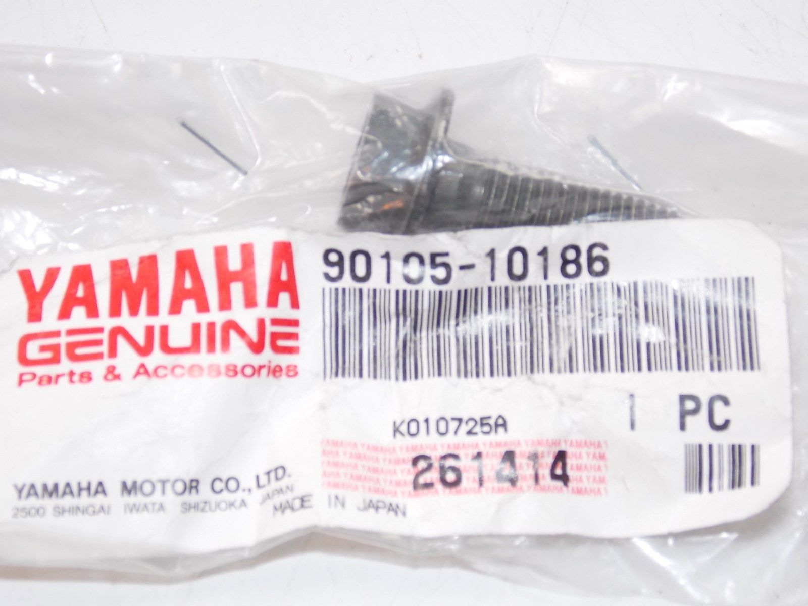 NOS YAMAHA 1980-1983 1987 1988 1990-2000 WASHER BASED BOLT XS850   90105-10186 - MotoRaider
