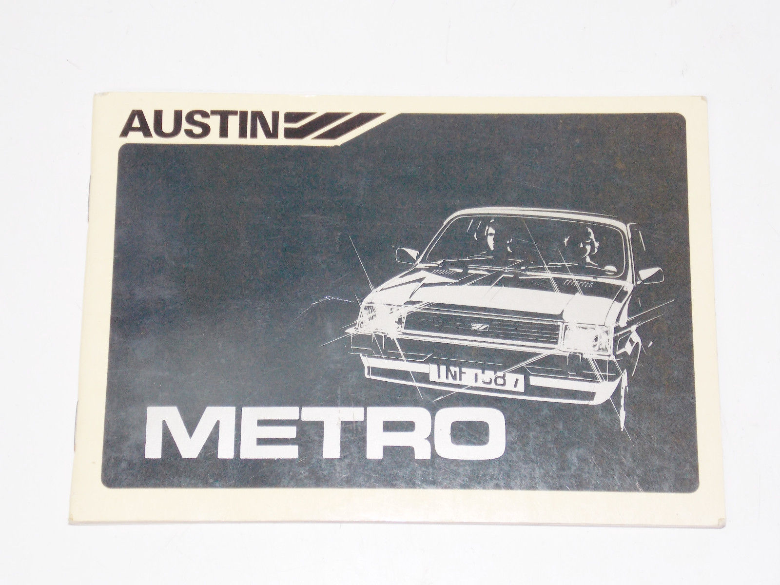 1980 AUSTIN MINI METRO OWNER MANUAL BOOK BOOKLET IN ITALIAN - MotoRaider