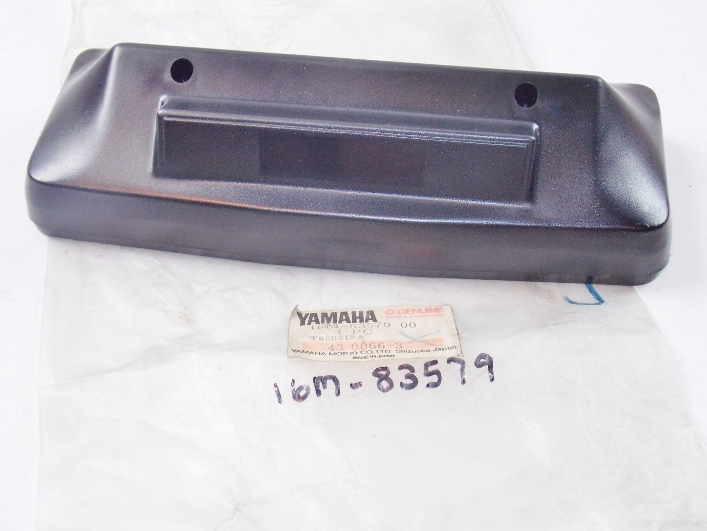 NOS YAMAHA METER COVER 2 1982 1983 1984 XS400   16M-83579 - MotoRaider