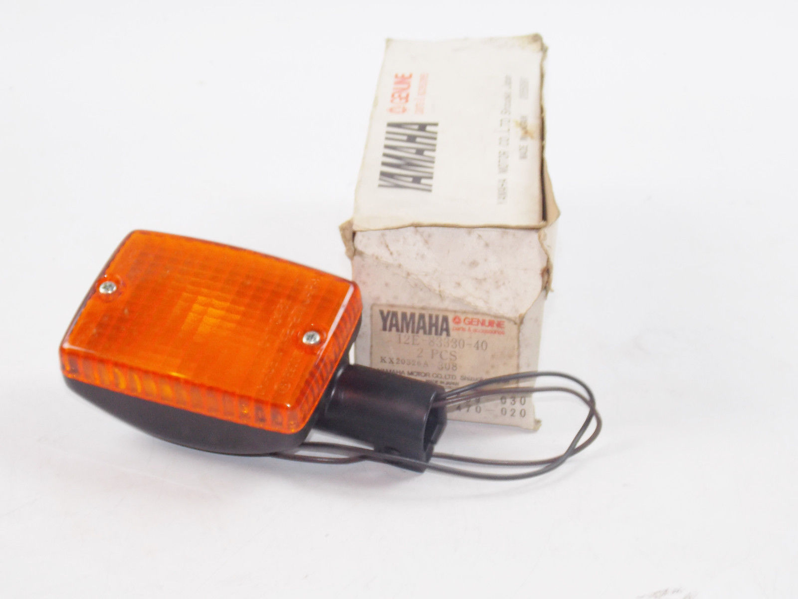 NOS OEM GENUINE YAMAHA 1982 XS400 TURN SIGNAL BLINKER INDICATOR 12E-83330-40 - MotoRaider