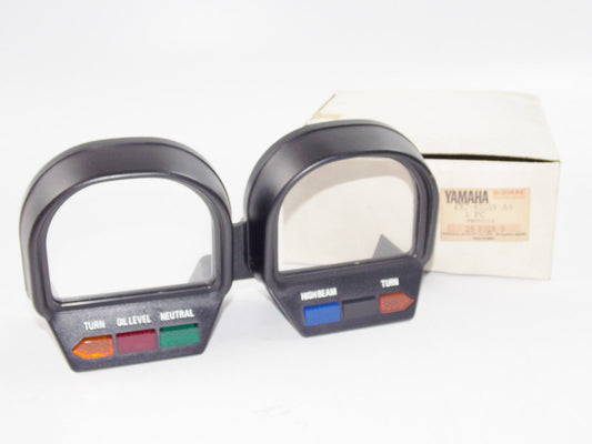 NOS YAMAHA 1981 1983 XV920 VIRAGO SPEEDOMETER TACHOMETER COVER CASE 4X7-83559-A0 - MotoRaider