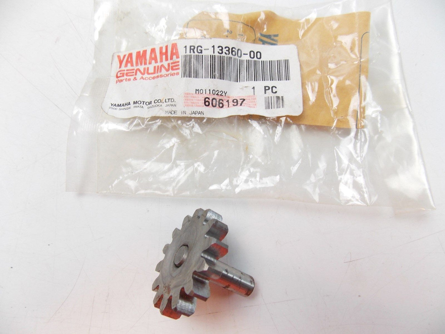 NOS YAMAHA 1987 DRIVEN GEAR ASSEMBLY BW350T  1RG-13360-00 - MotoRaider
