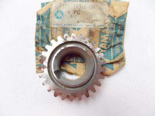 OE YAMAHA 1973 1974 1975 1976 1977 1978 TX500 XS500 PRIMARY DRIVE GEAR 371-16111 - MotoRaider