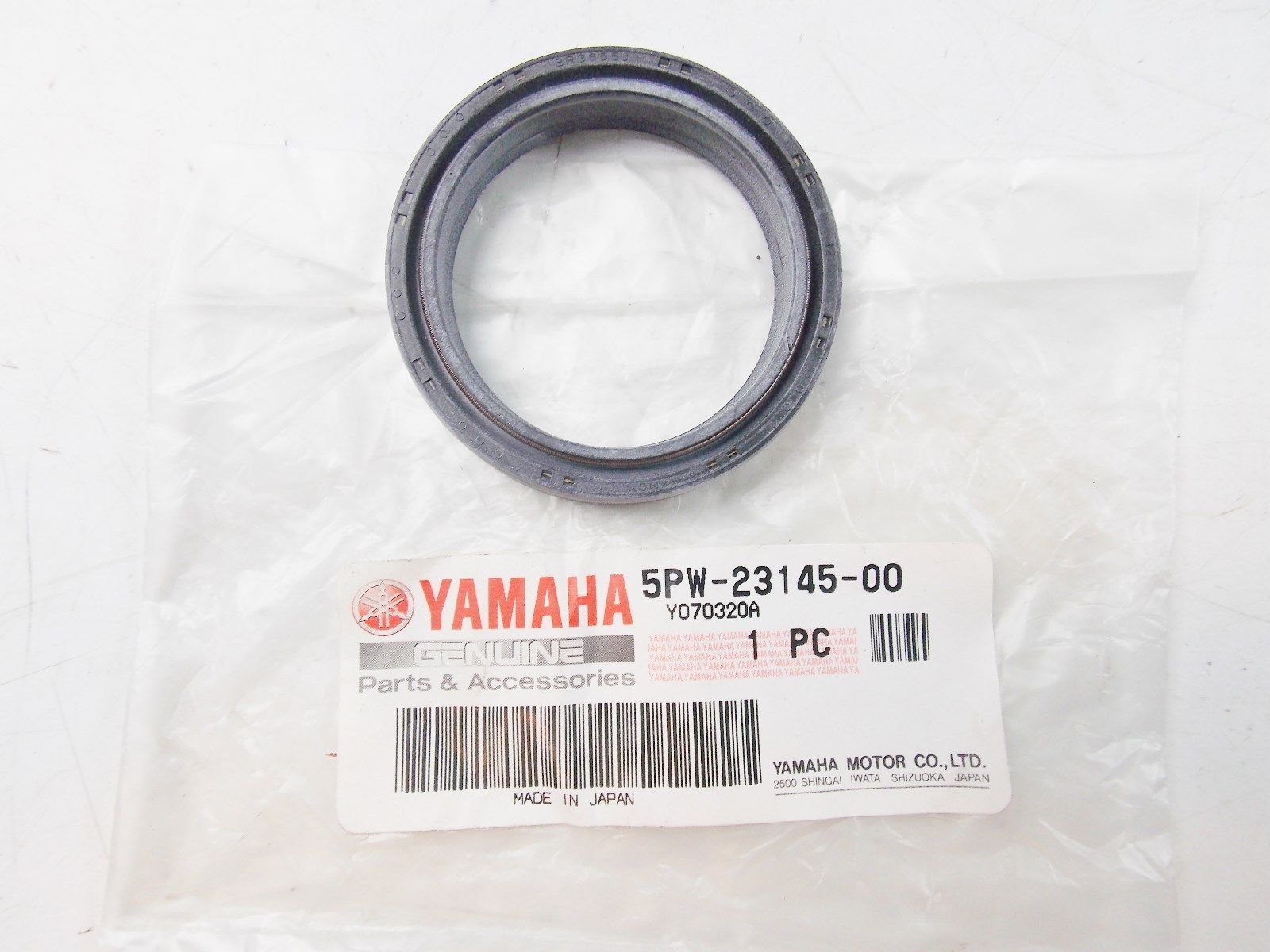 NOS YAMAHA  2003 2003 OIL SEAL YZFR1   5PW-23145-00 - MotoRaider
