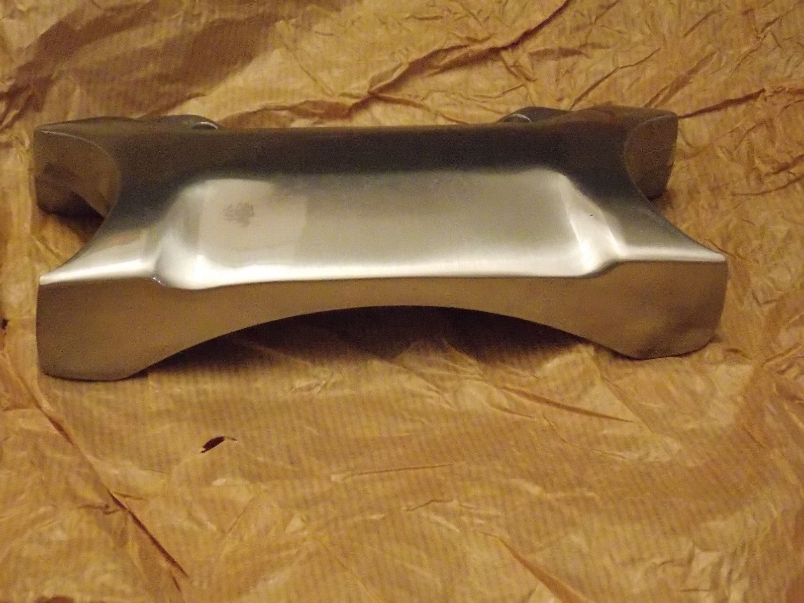 NOS YAMAHA 1983 1984 1985 FORK BRACE XJ900 FJ600 31A-2313A-30 - MotoRaider
