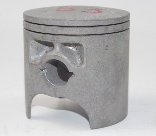 OEM NOS YAMAHA 5X5 PISTON 69mm BORE 68.25 HEIGHT - MotoRaider